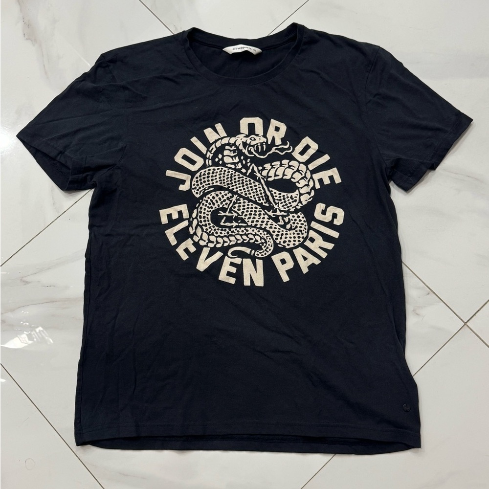 XXL 11paris shirt (fits like XL)